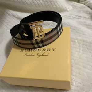 Burberry belt